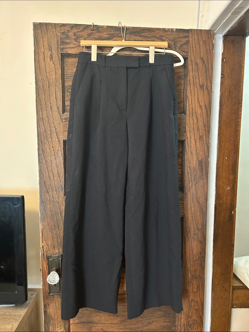 Abercrombie & Fitch Black Pants - Women's